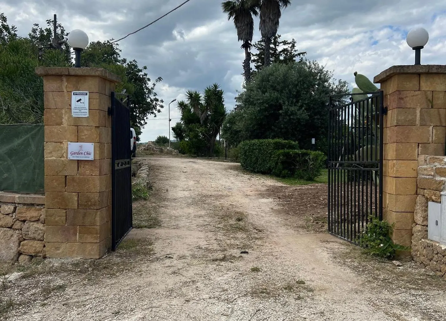 Heloros Holiday Villas - Villa Garden Chic Lido di Noto Italy