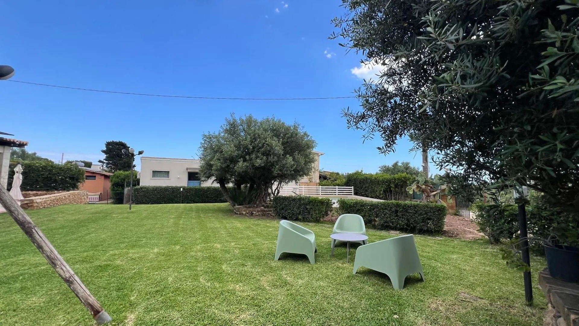 Holiday home Heloros Holiday Villas - Villa Garden Chic Lido di Noto