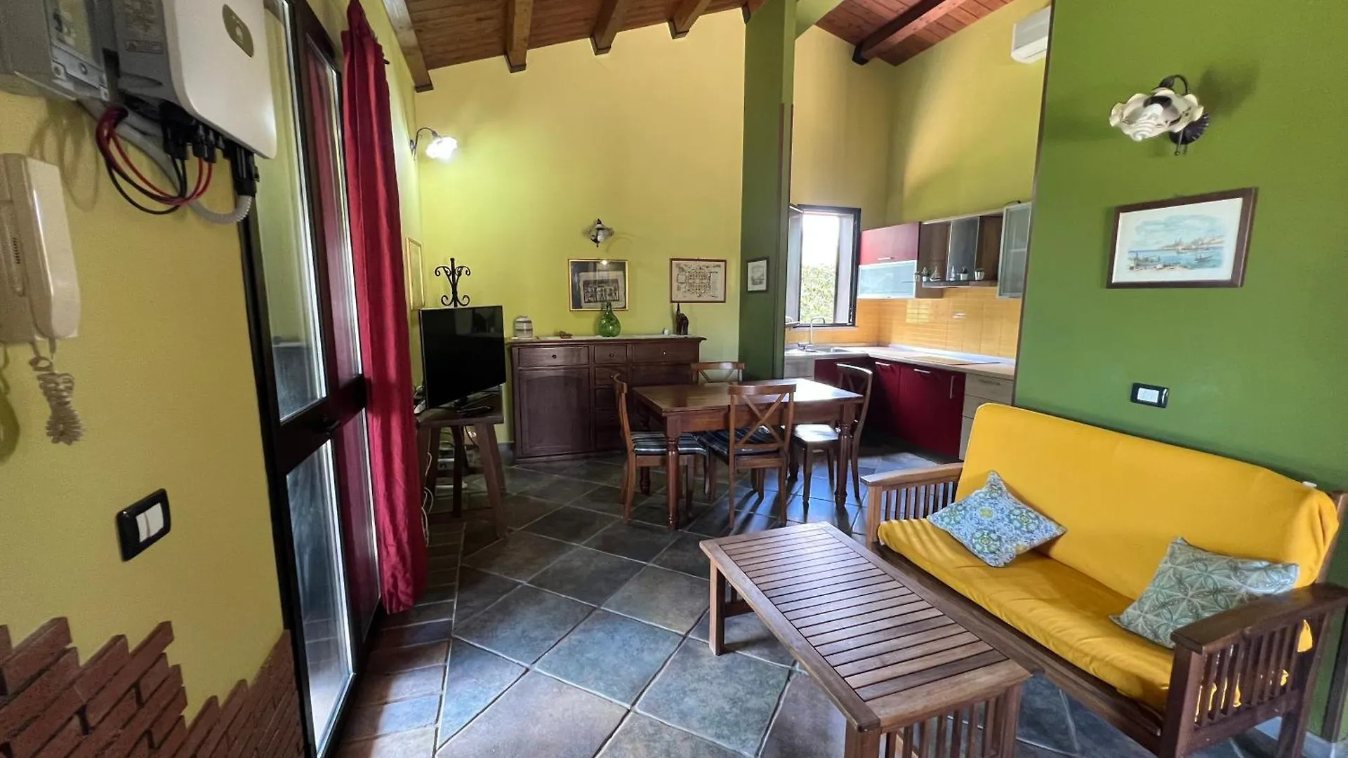 Heloros Holiday Villas - Villa Garden Chic Lido di Noto イタリア