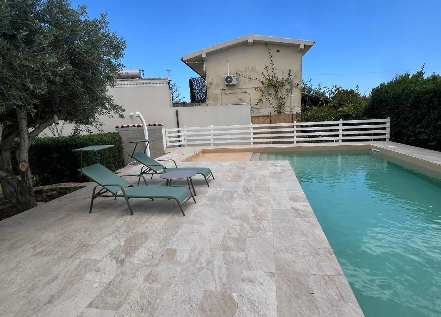Heloros Holiday Villas - Villa Garden Chic Lido di Noto 別荘