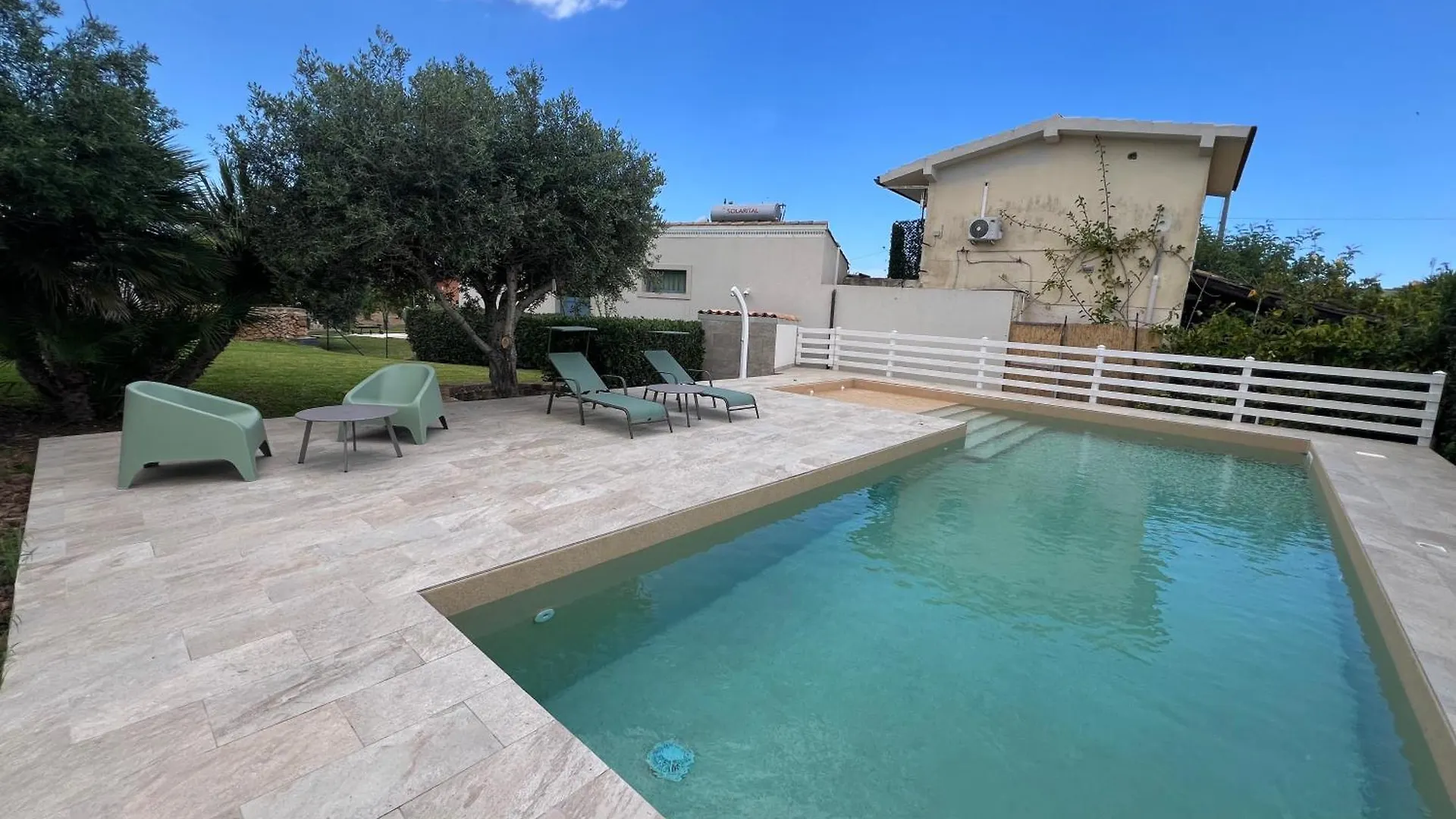 Heloros Holiday Villas - Villa Garden Chic Lido di Noto Holiday home